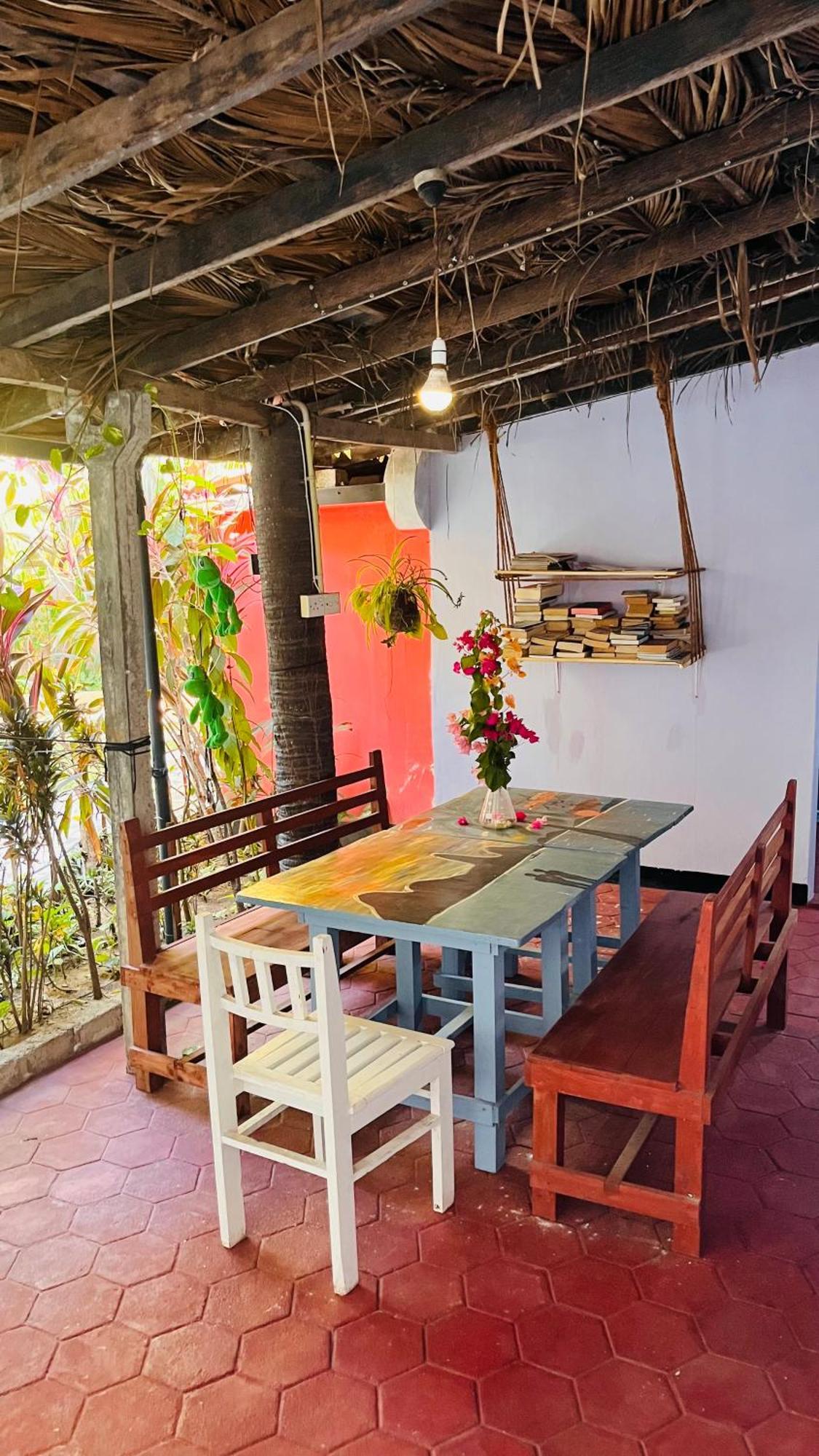 Lobster Inn トリンコマリー エクステリア 写真